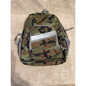 L.L. Bean | Bags | Ll Bean Large Backpack Hawaiian Paisley  display picture 2